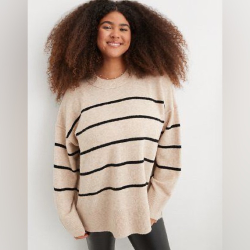 Aerie Cream & Black Stripe Sweater